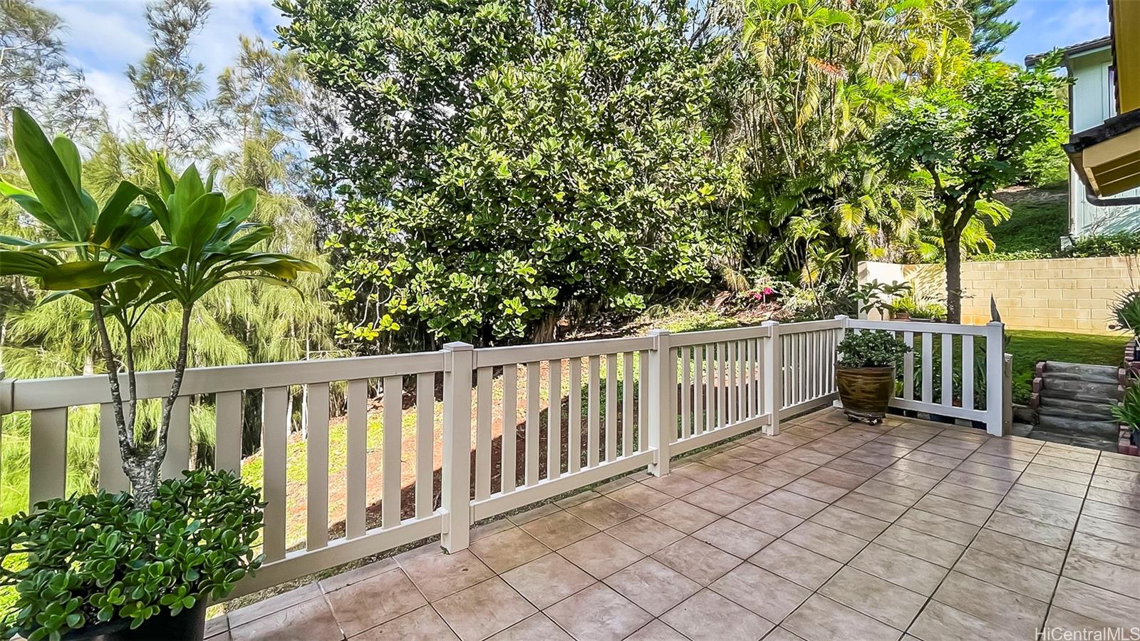 98-1421  Onikiniki Place Pearlridge, PearlCity home - photo 20 of 23