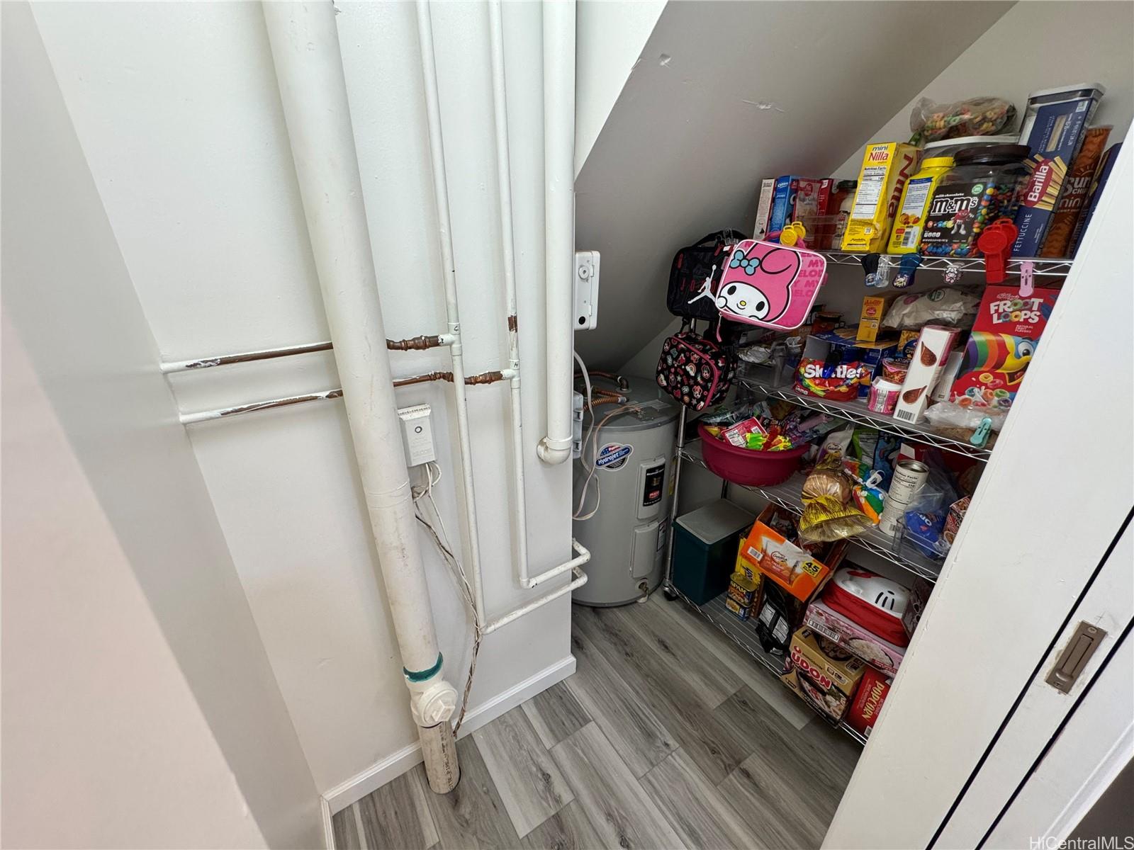 Waiau Gardens Kai A condo # 75E, Pearl City, Hawaii - photo 5 of 24