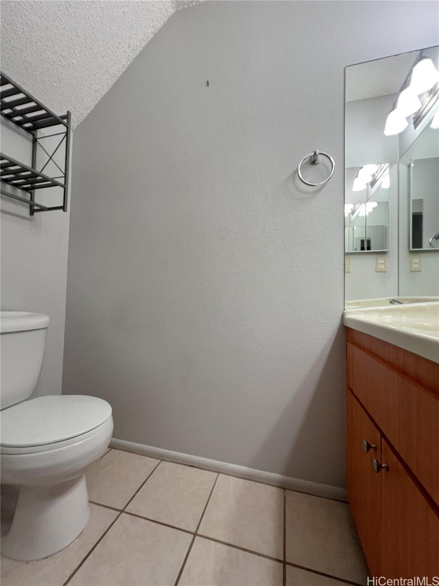 98-1433 Kaahumanu Street Aiea - Rental - photo 11 of 25