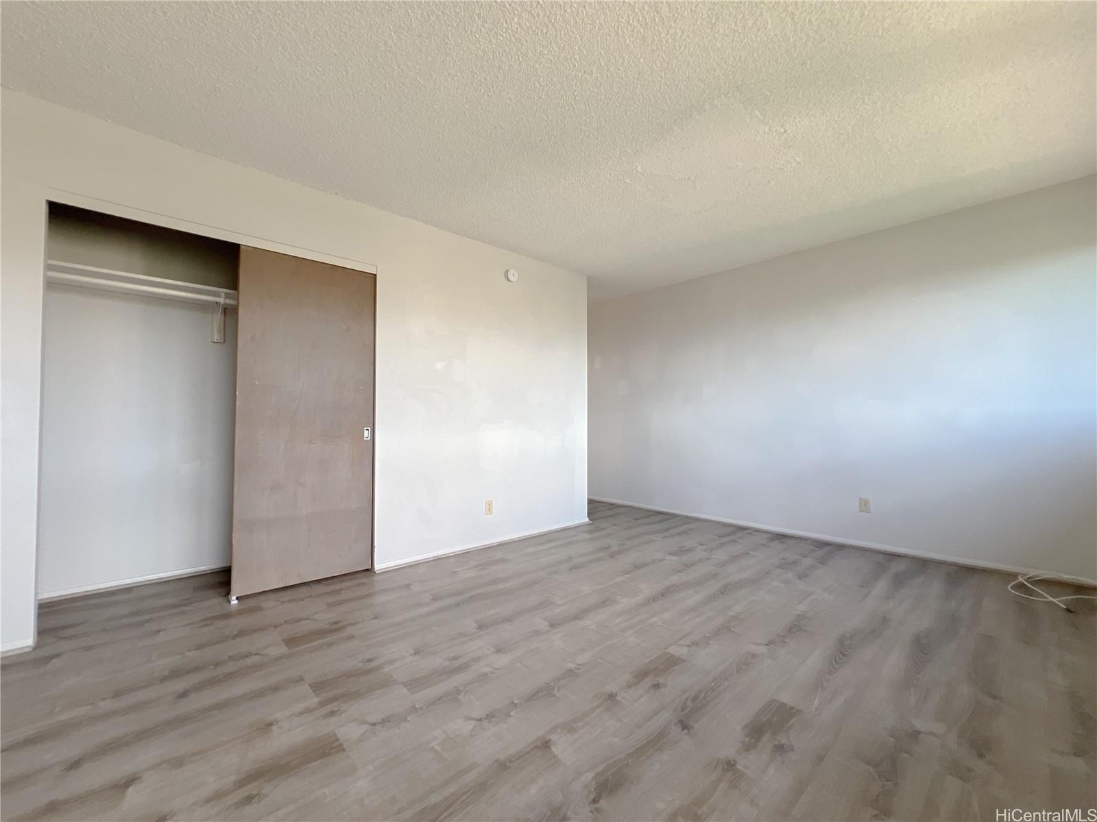 98-1433 Kaahumanu Street Aiea - Rental - photo 14 of 25
