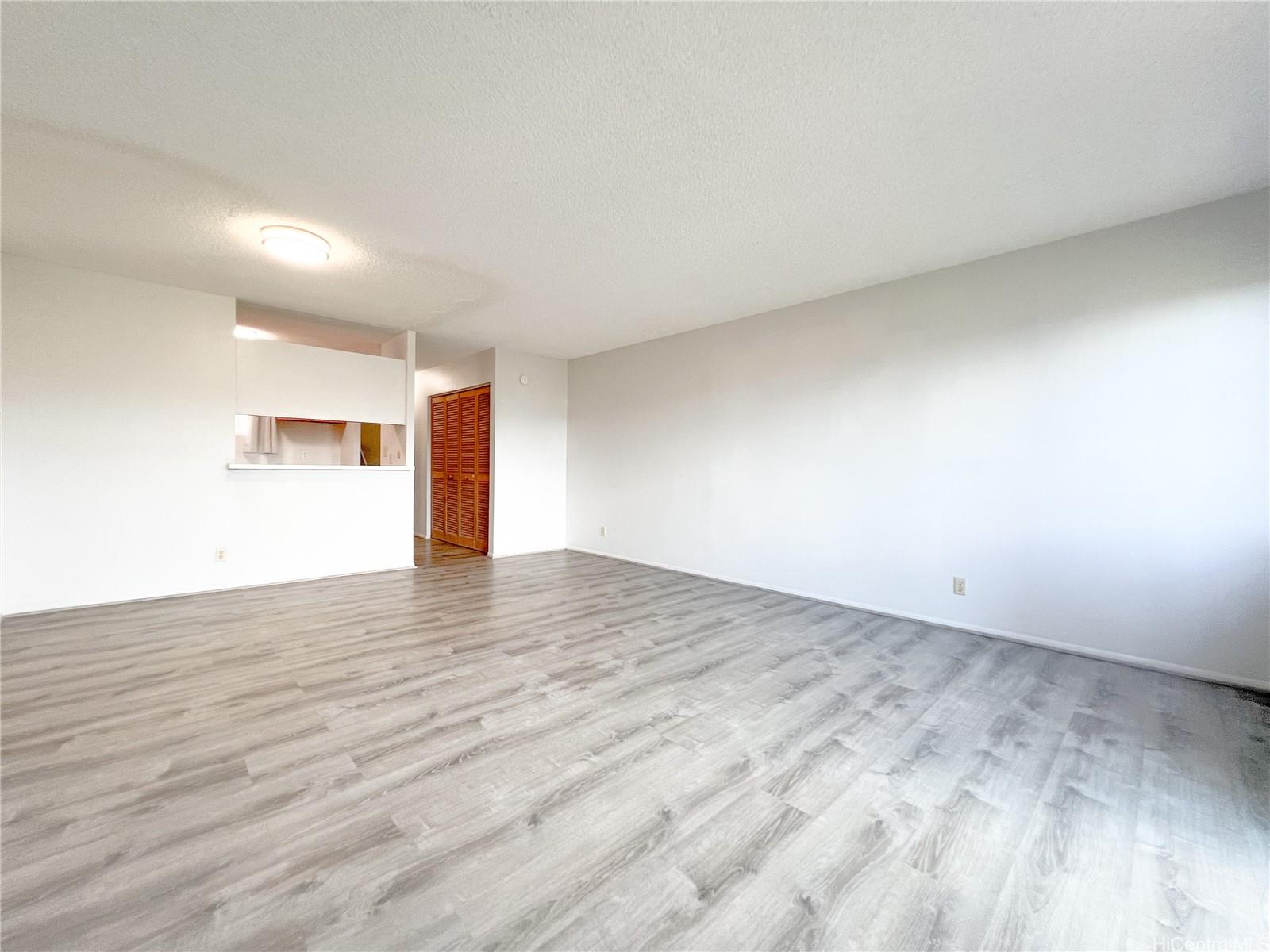 98-1433 Kaahumanu Street Aiea - Rental - photo 6 of 25