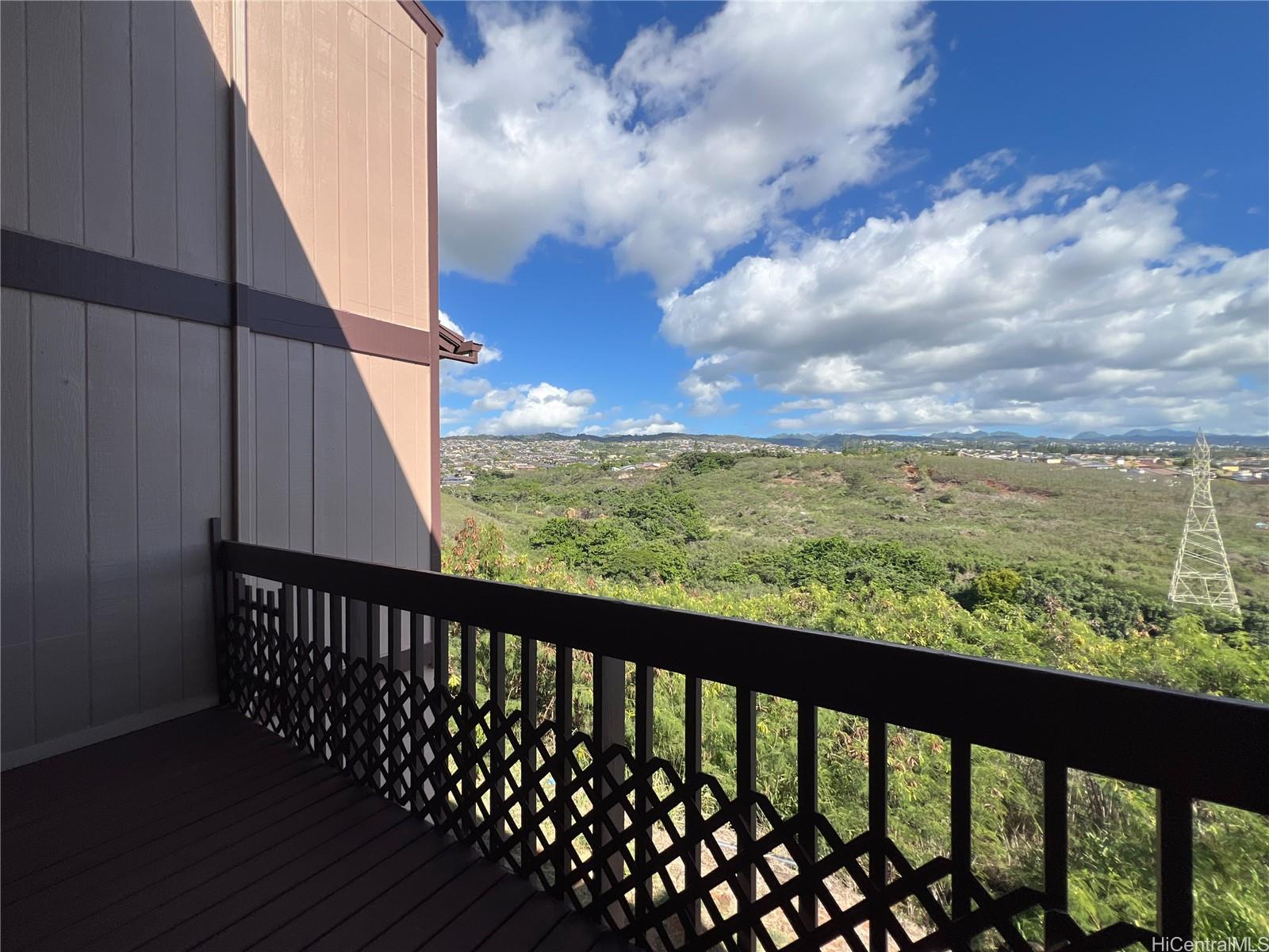 98-1433 Kaahumanu Street Aiea - Rental - photo 9 of 25