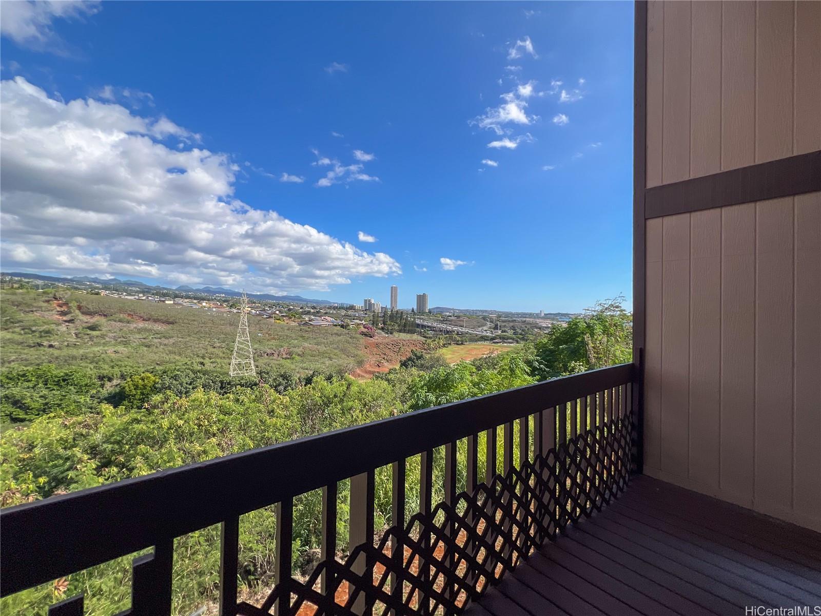 98-1433 Kaahumanu Street Aiea - Rental - photo 10 of 25