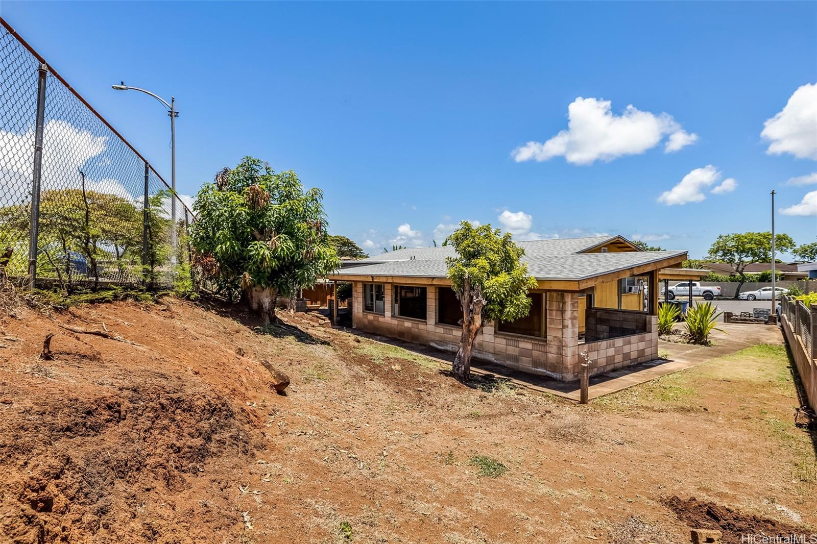981468 Hoohonua Street , Pearl City, Hi 96782 Waiau