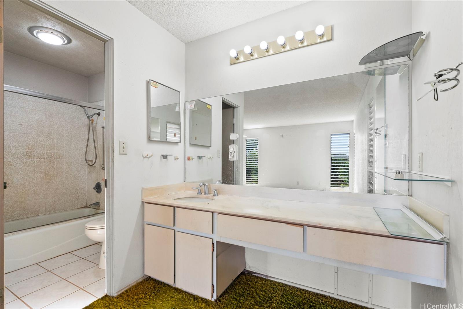 98-1605  Piki Street Newtown, PearlCity home - photo 13 of 25