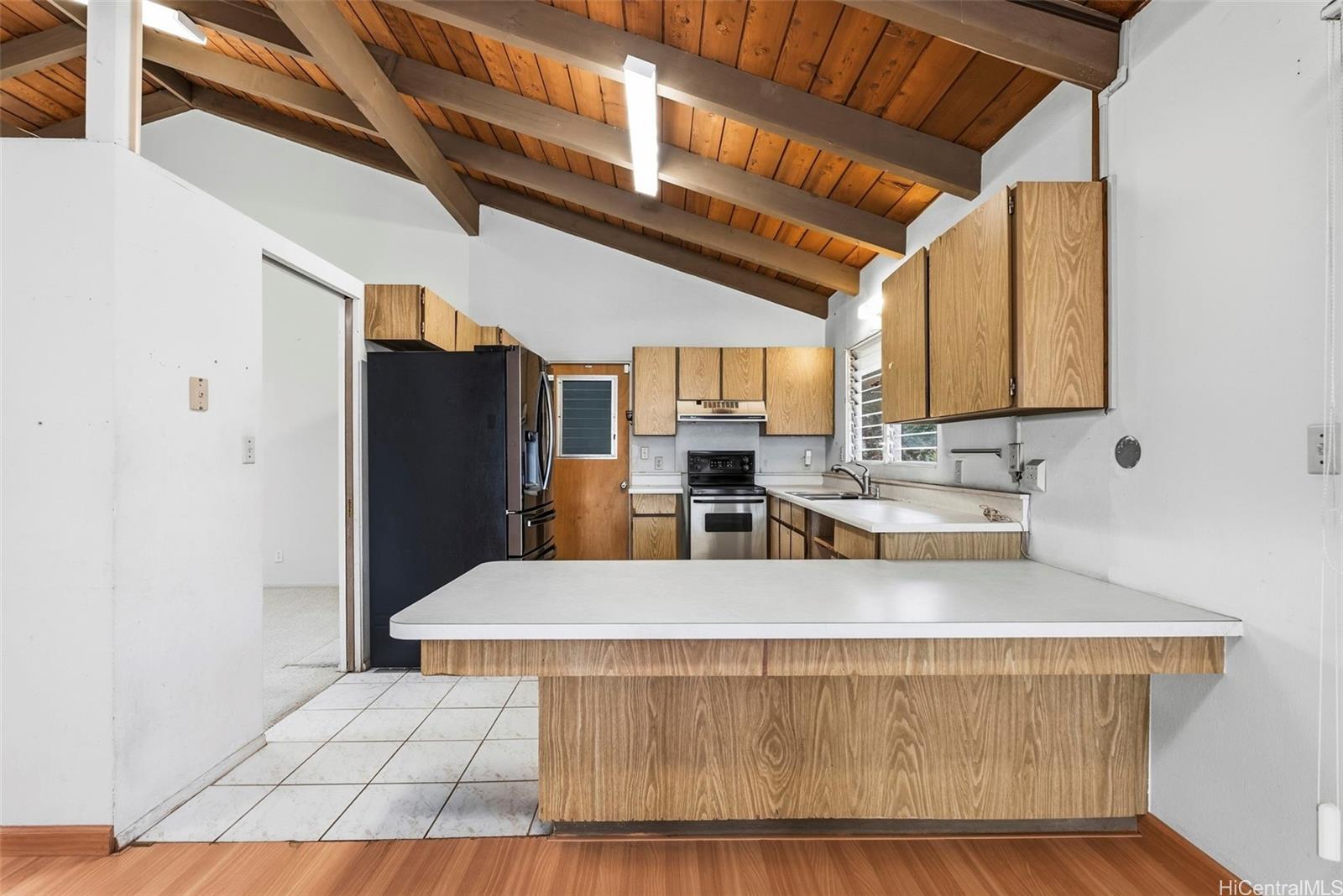 98-1605  Piki Street Newtown, PearlCity home - photo 7 of 25