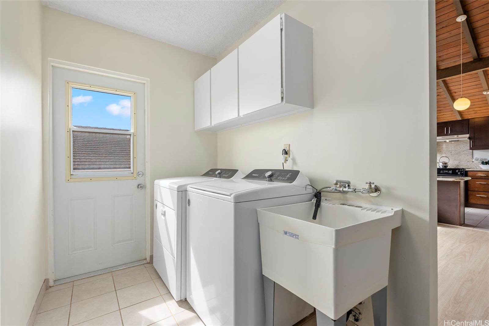 98-1646  Kiawe Street Newtown, PearlCity home - photo 17 of 23