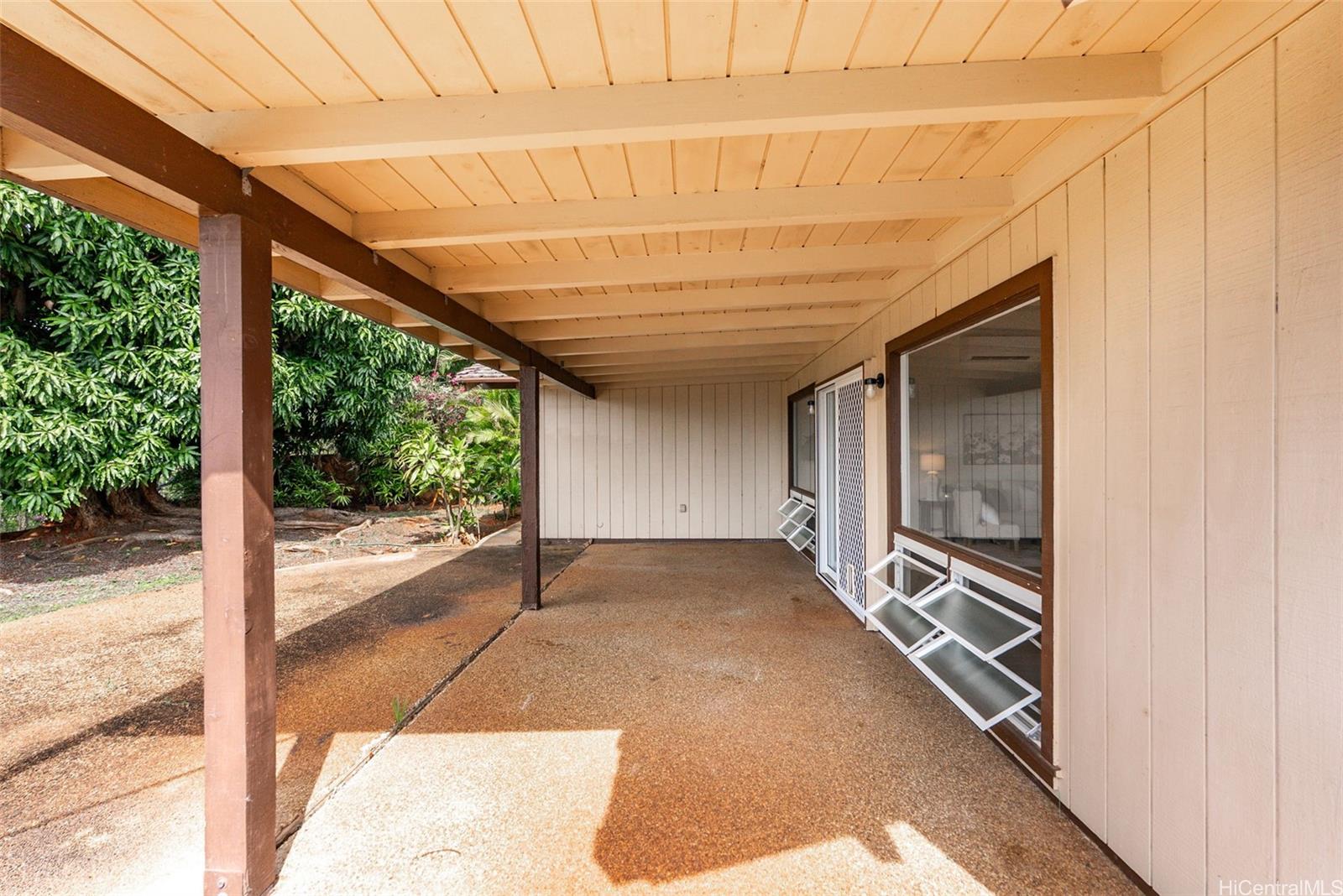 98-1646  Kiawe Street Newtown, PearlCity home - photo 22 of 23