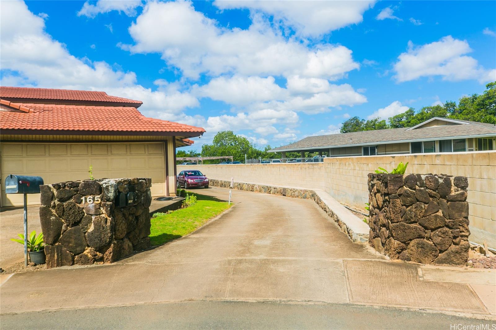 98-165  Aiea Kai Way Aiea Area, PearlCity home - photo 2 of 16