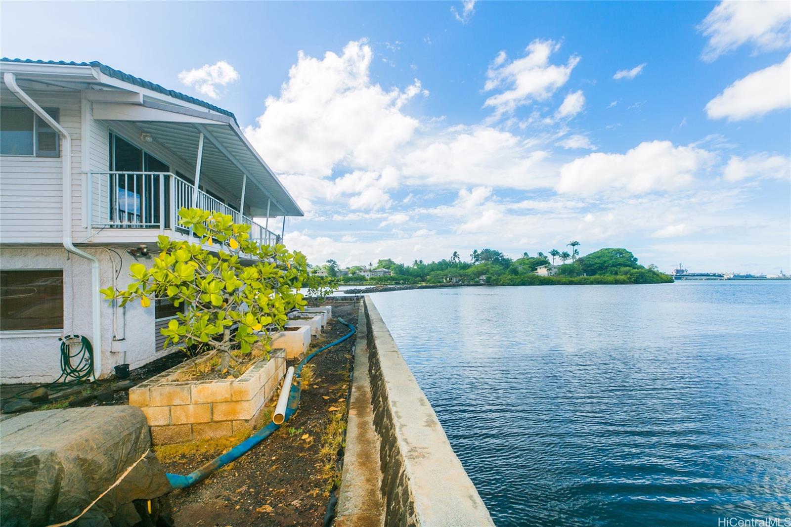 98-165 Aiea Kai Way Aiea - Multi-family - photo 11 of 13