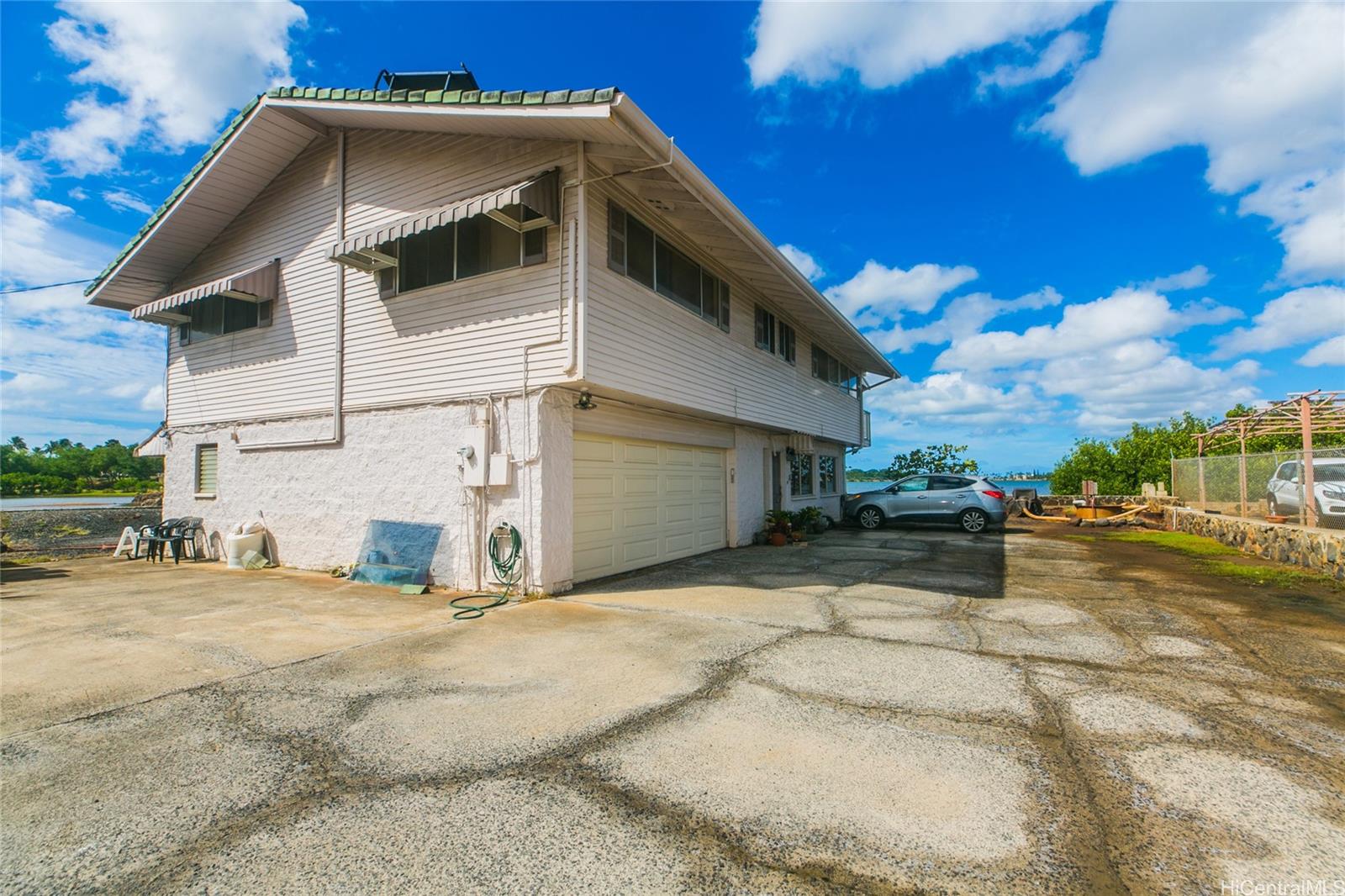 98-165 Aiea Kai Way Aiea - Multi-family - photo 9 of 13