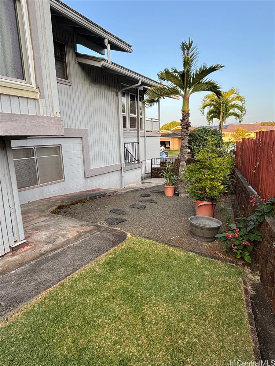 98-1665  Apala Loop Newtown, PearlCity home - photo 18 of 22