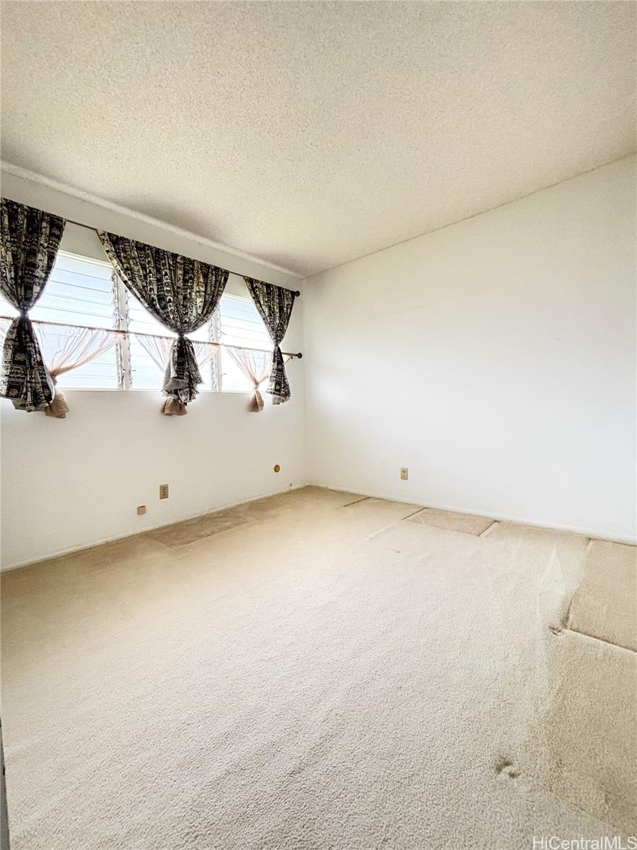 98-1665  Apala Loop Newtown, PearlCity home - photo 7 of 22