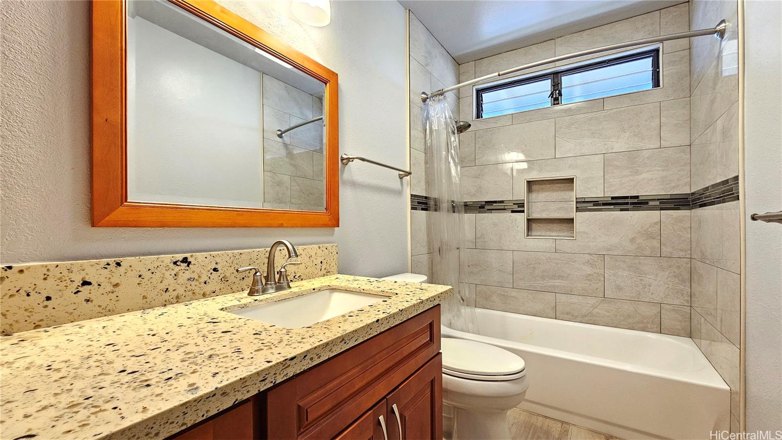 98-167  Aiea Kai Way Aiea Area, PearlCity home - photo 19 of 25