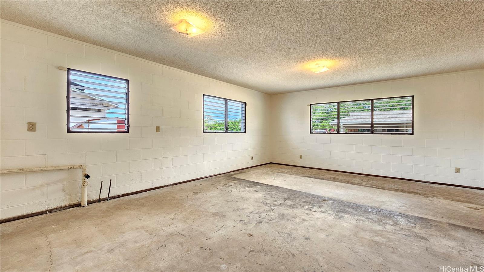 98-167  Aiea Kai Way Aiea Area, PearlCity home - photo 23 of 25