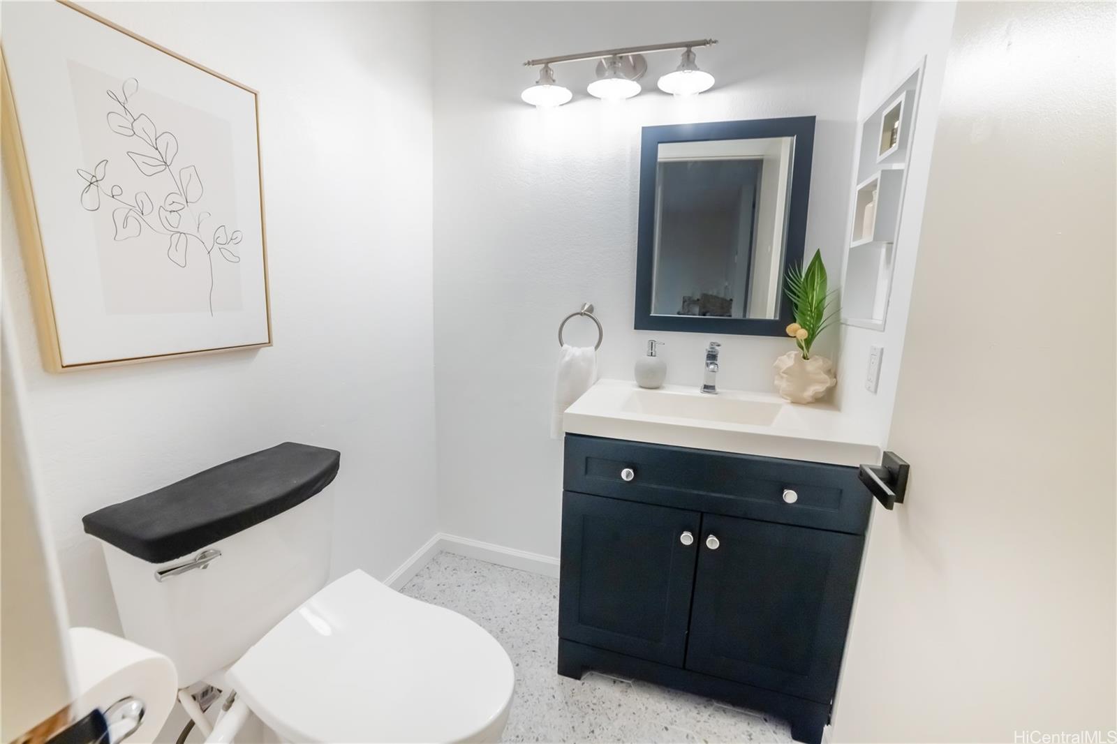 Wailuna AOAO townhouse # 7C, Pearl City, Hawaii - photo 11 of 25