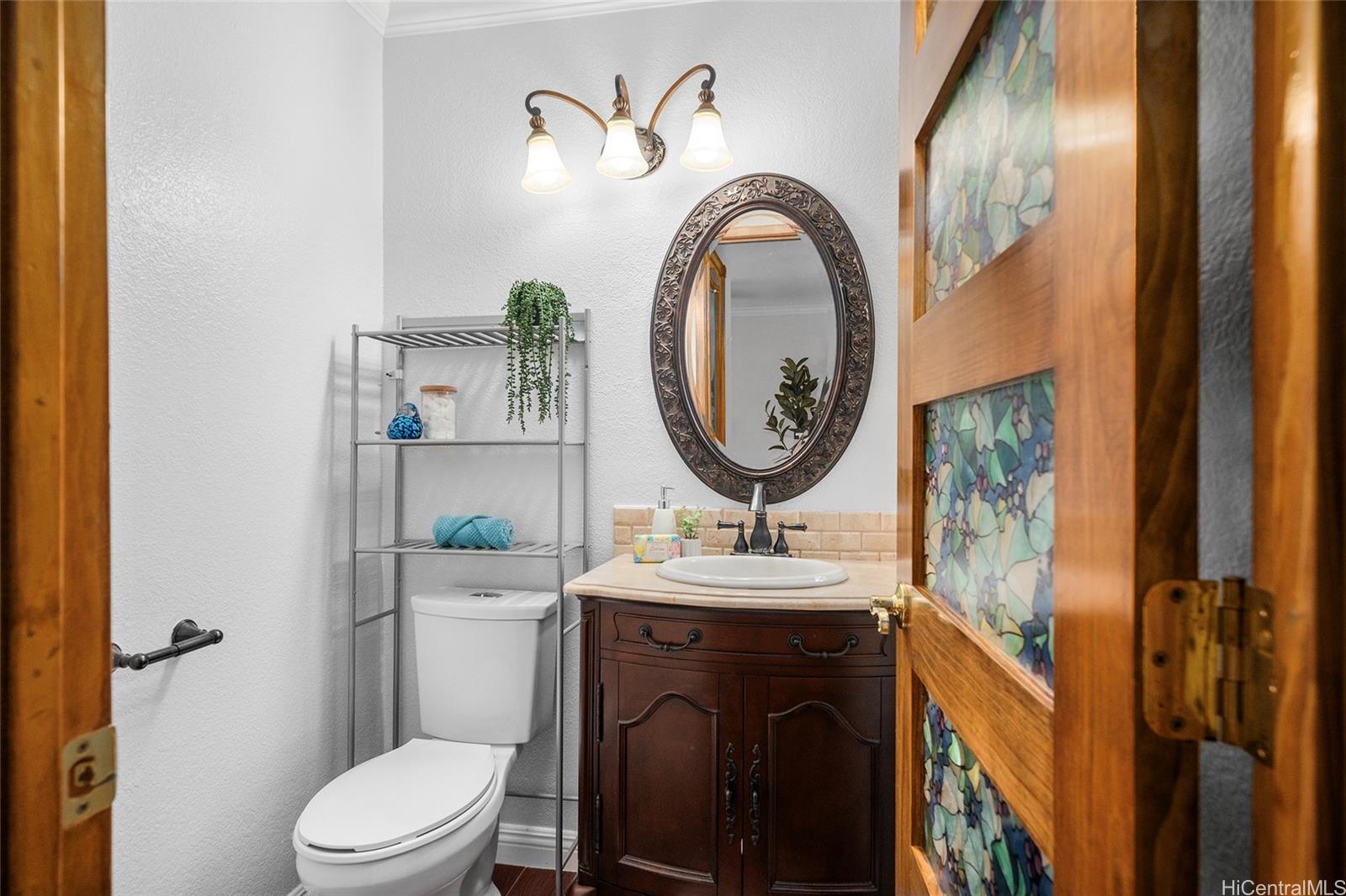 98-1739 Kaahumanu Street townhouse # 35C, Aiea, Hawaii - photo 11 of 25