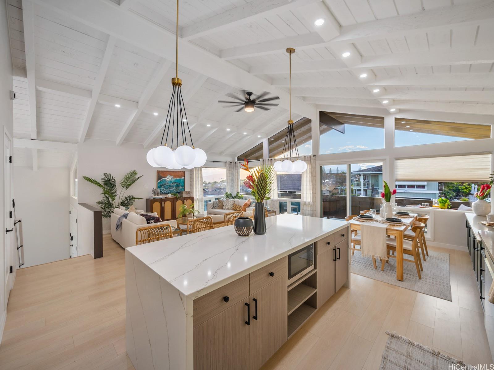 98-1743  Ulu Street Newtown, PearlCity home - photo 4 of 25