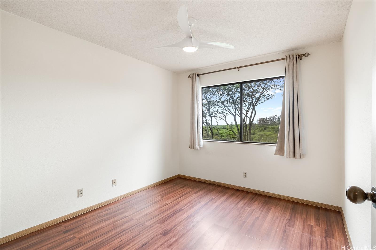 98-1758 Kaahumanu Street townhouse # 52C, Pearl City, Hawaii - photo 19 of 25