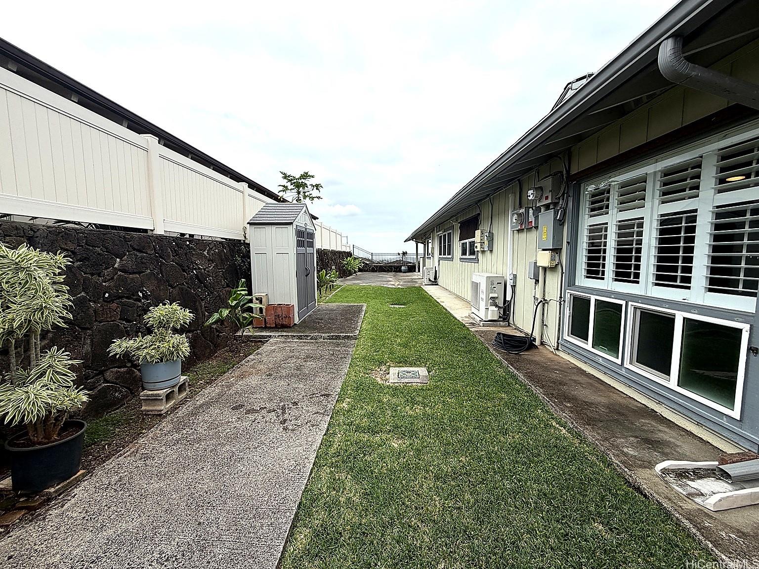 98-1761 Ipuala Loop Aiea - Rental - photo 18 of 23