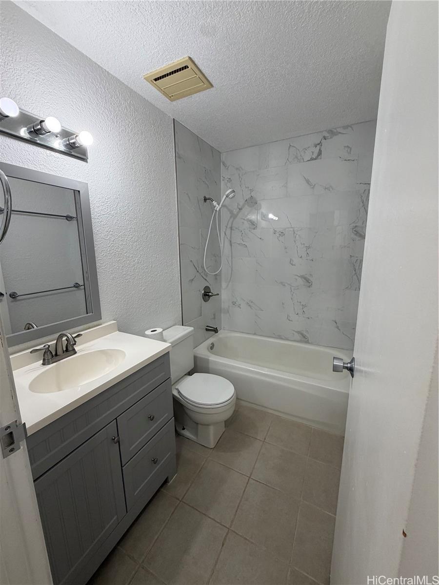 98-1772  Kaahumanu Street Wailuna, PearlCity home - photo 15 of 23