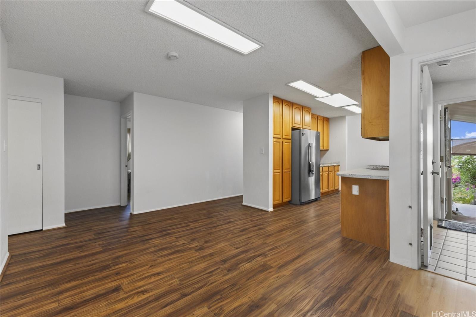 981772  Piku Way Newtown, PearlCity home - photo 8 of 25