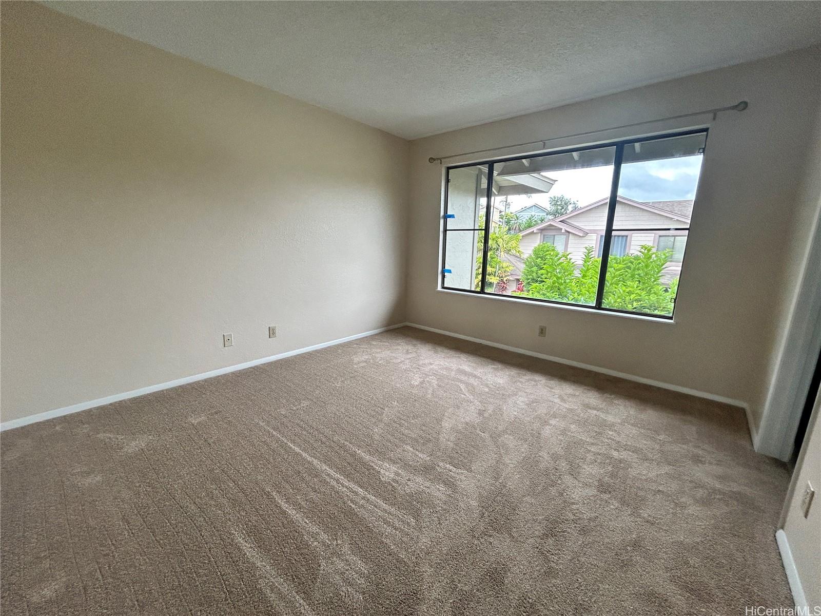 98-1784 Kaahumanu St Aiea - Rental - photo 11 of 20