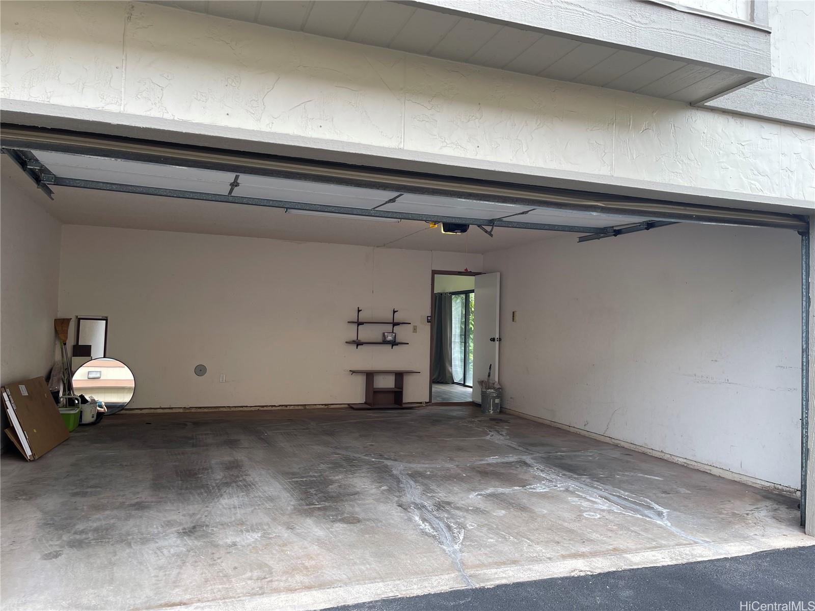 98-1784 Kaahumanu St Aiea - Rental - photo 17 of 20