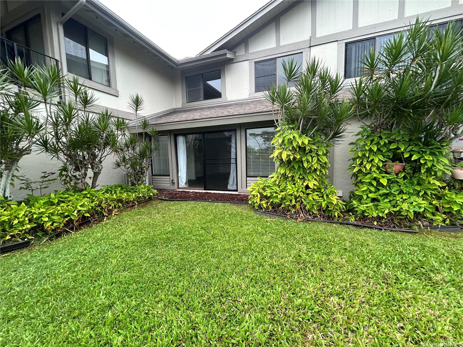 98-1784 Kaahumanu St Aiea - Rental - photo 18 of 20