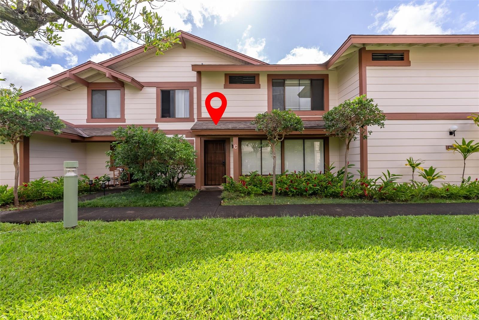 Wailuna AOAO townhouse # 63C, Pearl City, Hawaii - photo 2 of 25