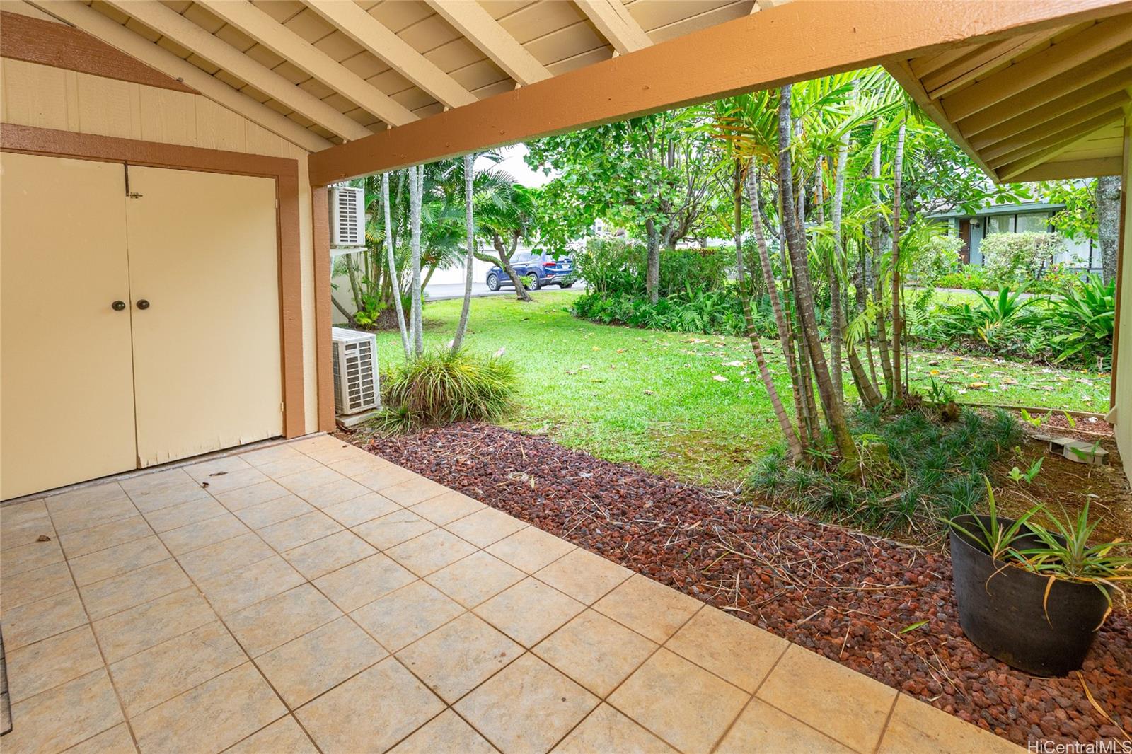 98-1796 Kaahumanu Street Pearl City - Rental - photo 14 of 21