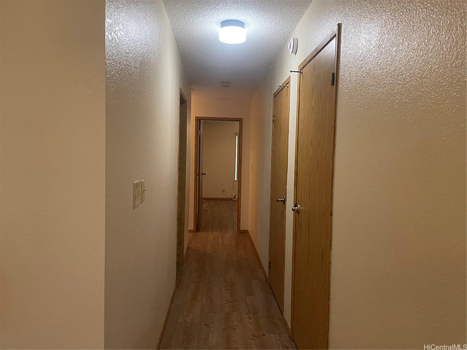 98-1805 Kaahumanu Street Aiea - Rental - photo 6 of 14