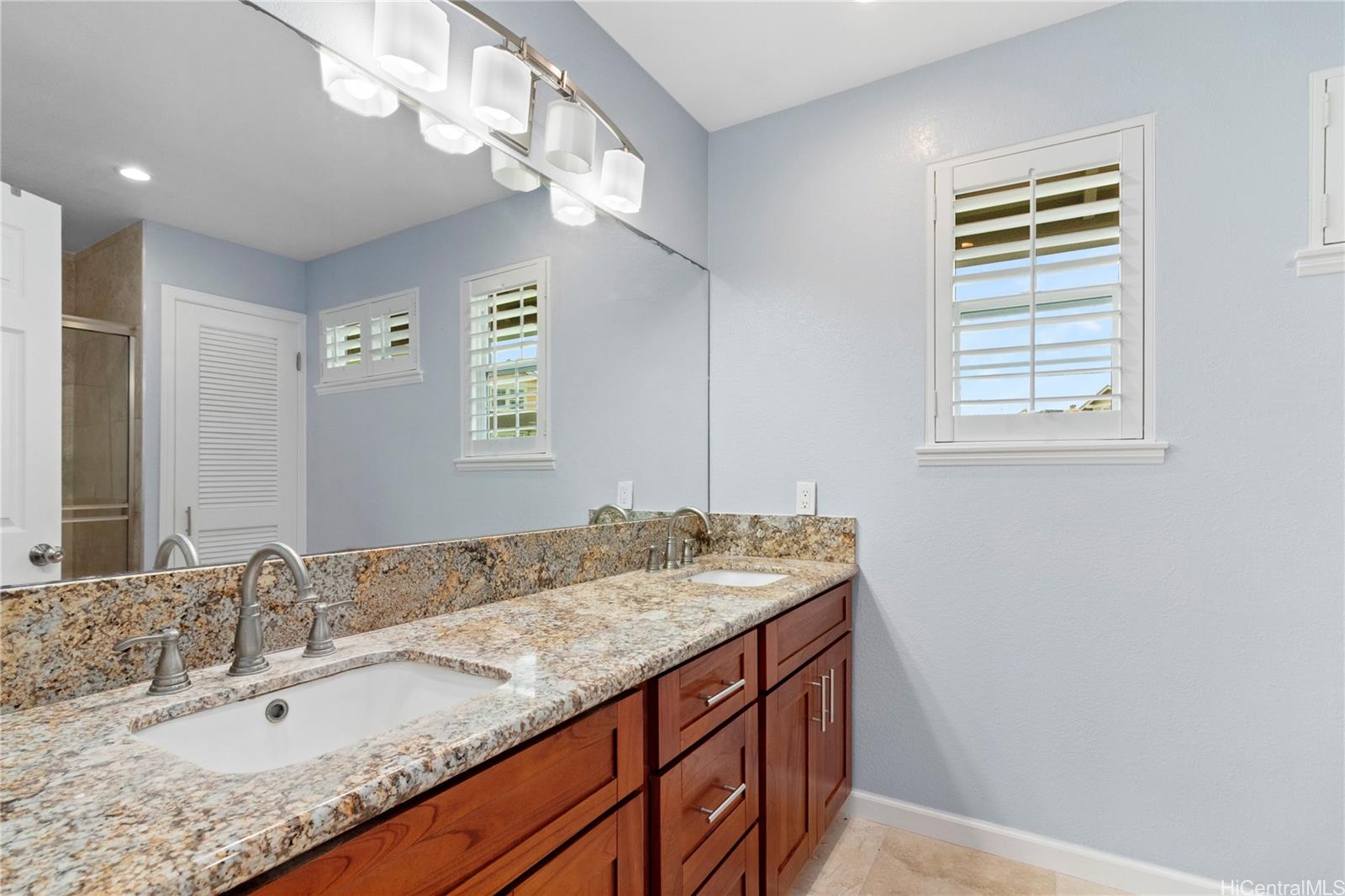 98-1810  Kaahumanu Street Wailuna, PearlCity home - photo 17 of 23