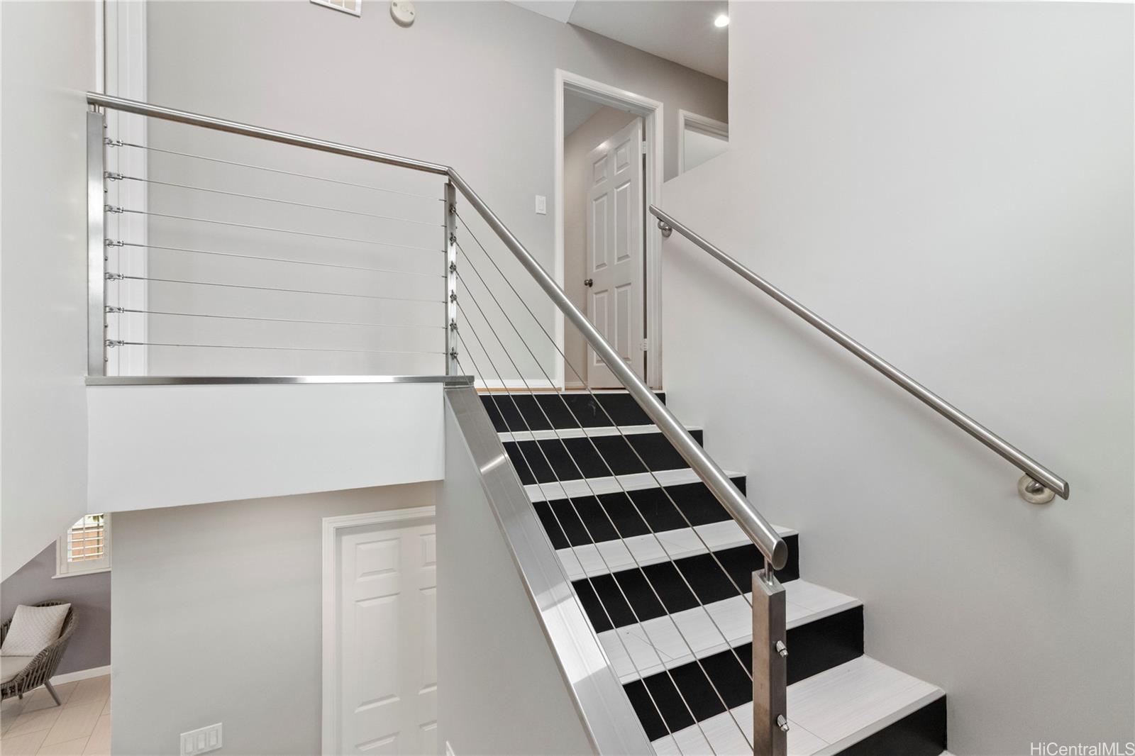 98-1810  Kaahumanu Street Wailuna, PearlCity home - photo 8 of 23