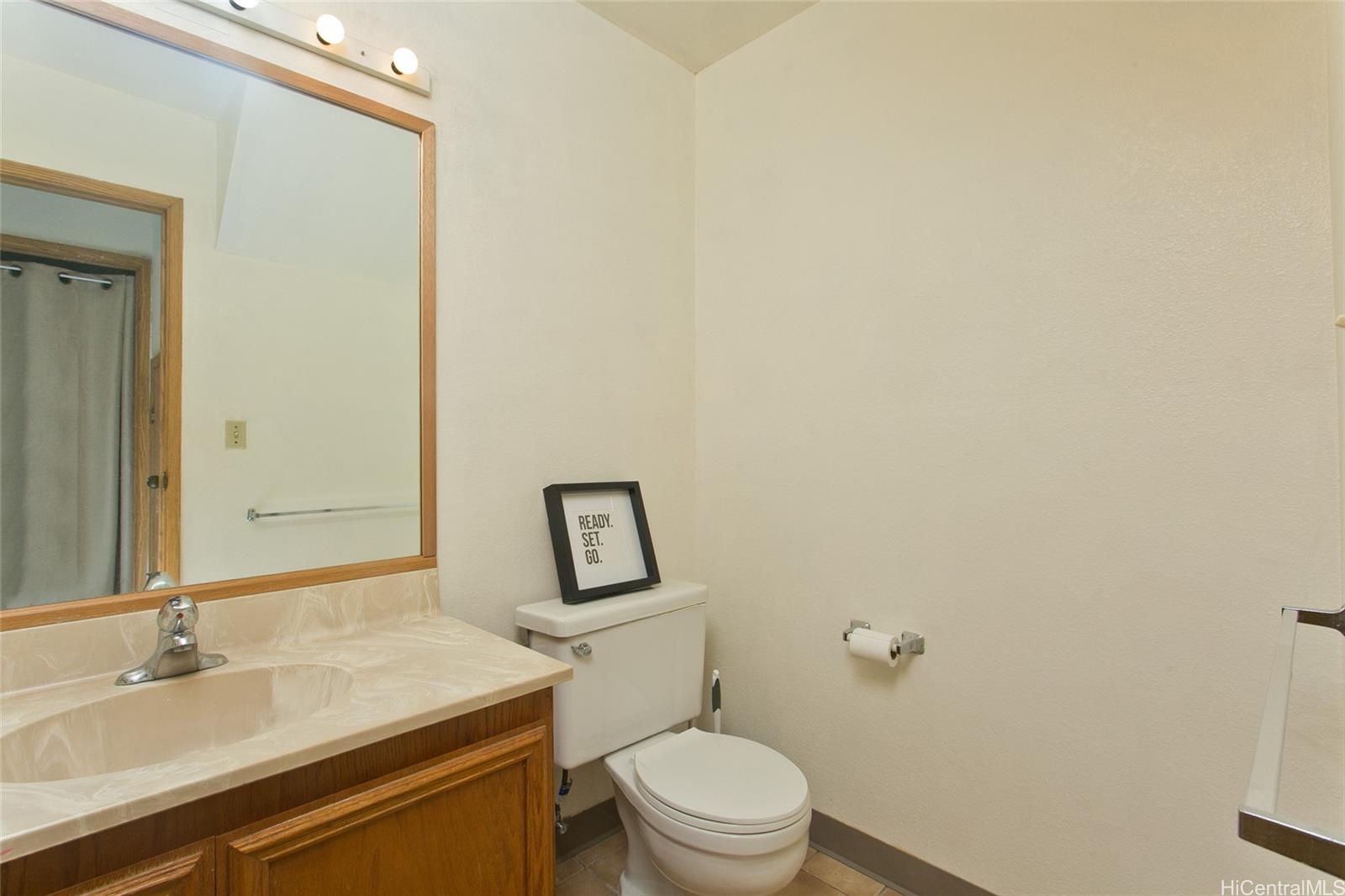 Wailuna AOAO townhouse # 78B, Aiea, Hawaii - photo 13 of 14