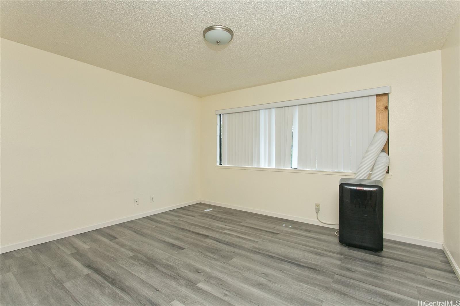 Wailuna AOAO townhouse # 78B, Aiea, Hawaii - photo 5 of 14