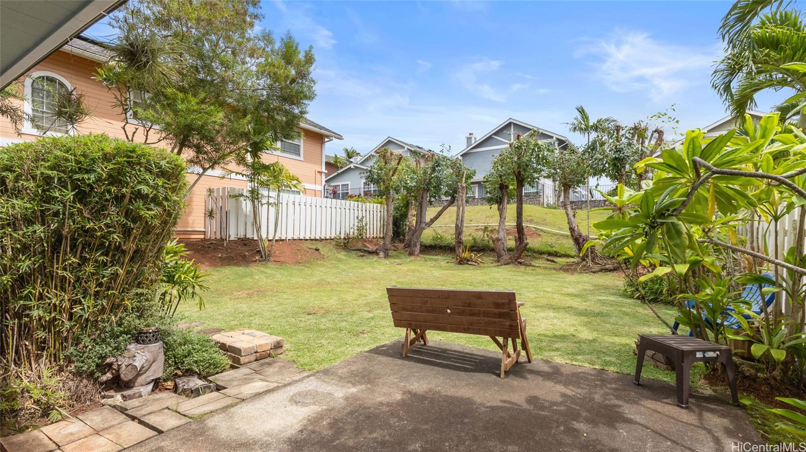 98-1830 D  Kaahumanu Street Wailuna, PearlCity home - photo 19 of 25