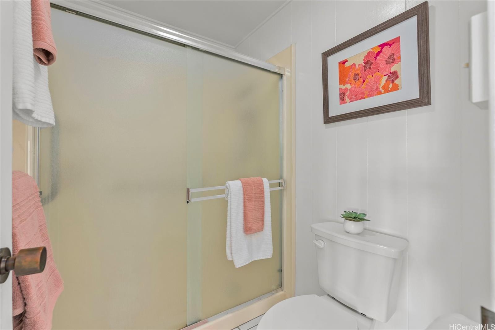 98-1848  Mikinolia Place Newtown, PearlCity home - photo 11 of 25