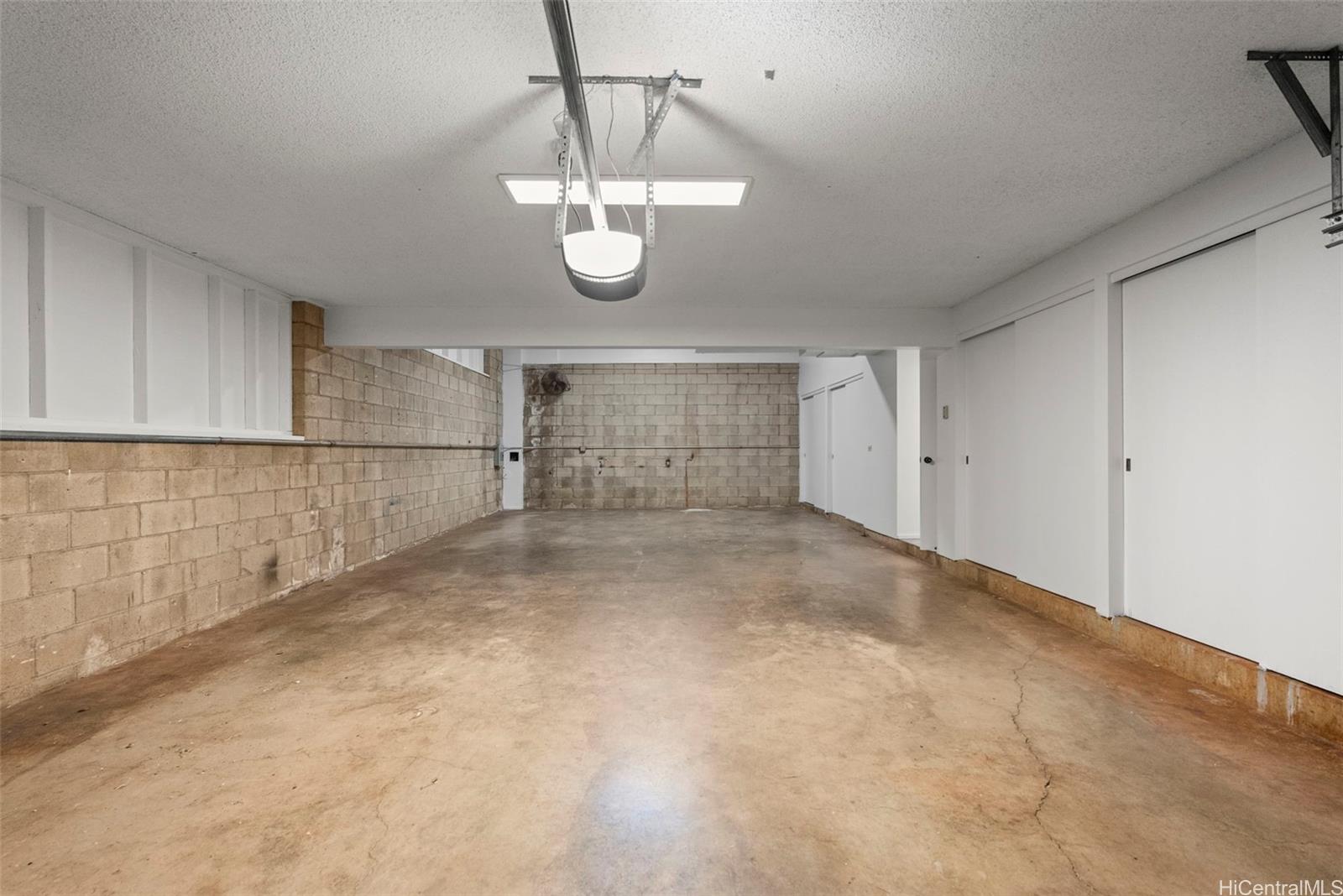 98-1848  Mikinolia Place Newtown, PearlCity home - photo 18 of 25