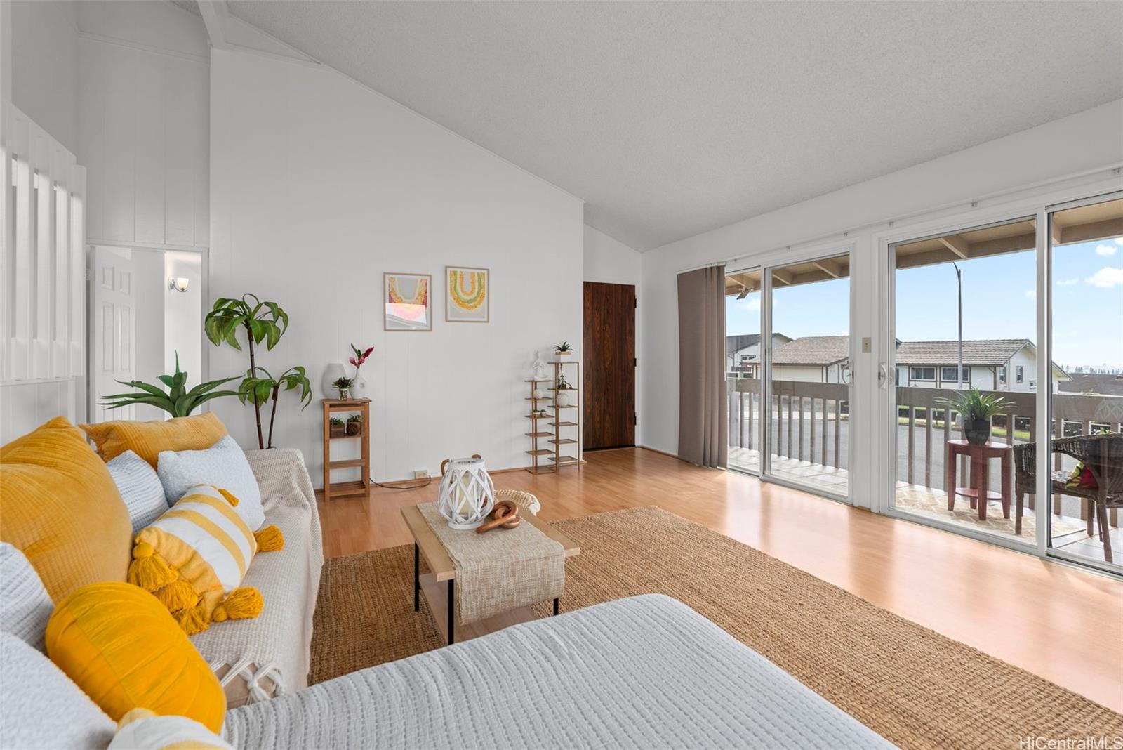 98-1848  Mikinolia Place Newtown, PearlCity home - photo 3 of 25