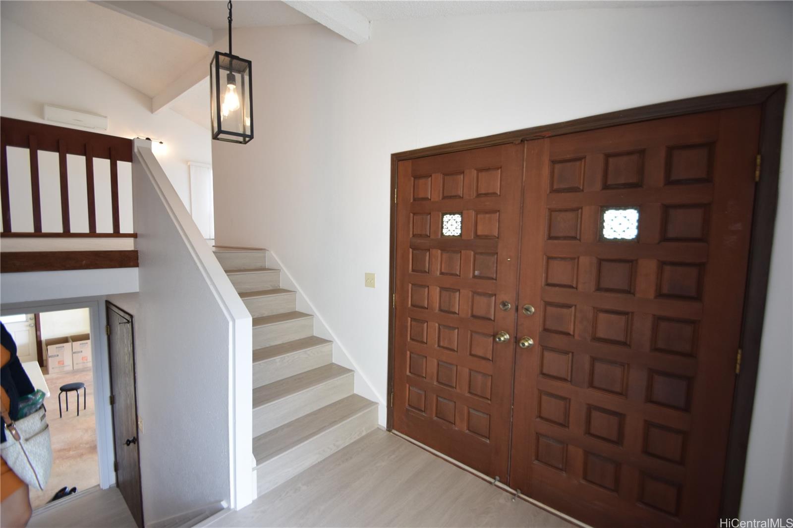 98-1946 Hapaki Street Aiea - Rental - photo 2 of 20