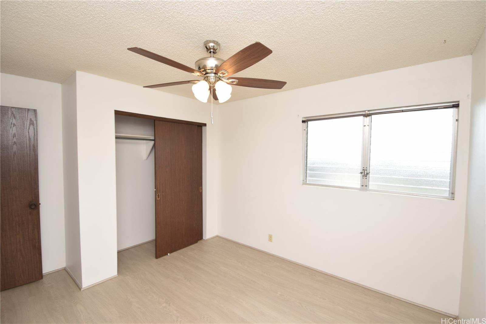 98-1946 Hapaki Street Aiea - Rental - photo 11 of 20