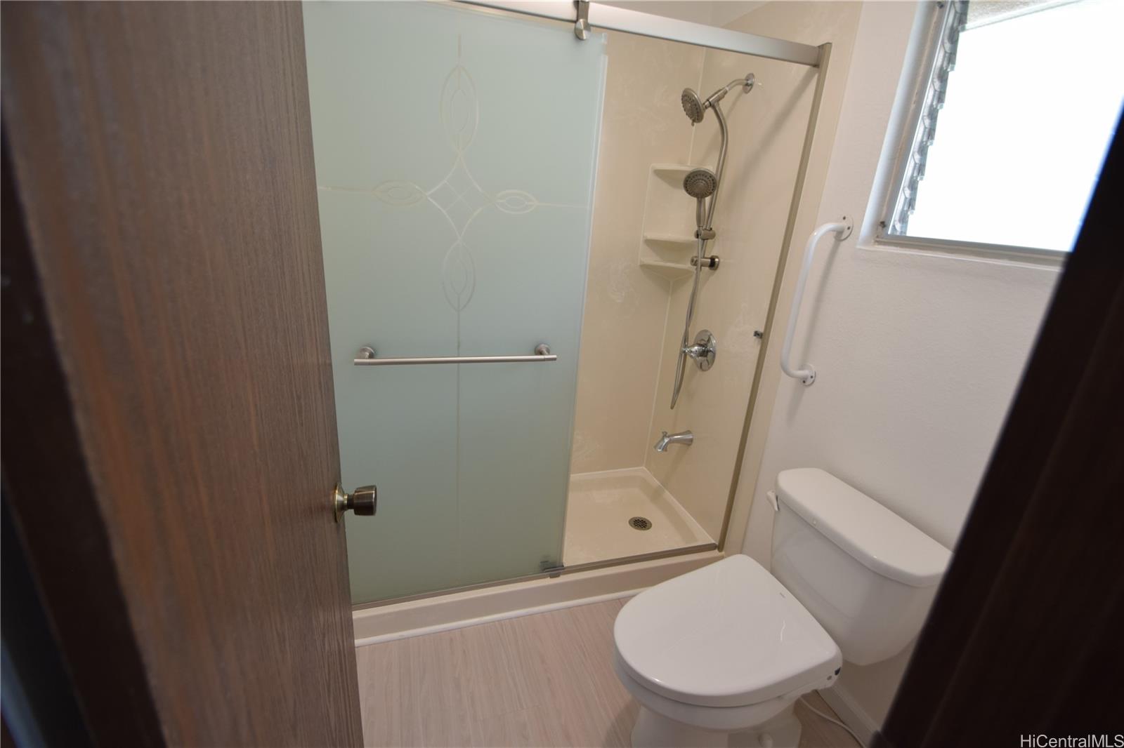 98-1946 Hapaki Street Aiea - Rental - photo 16 of 20