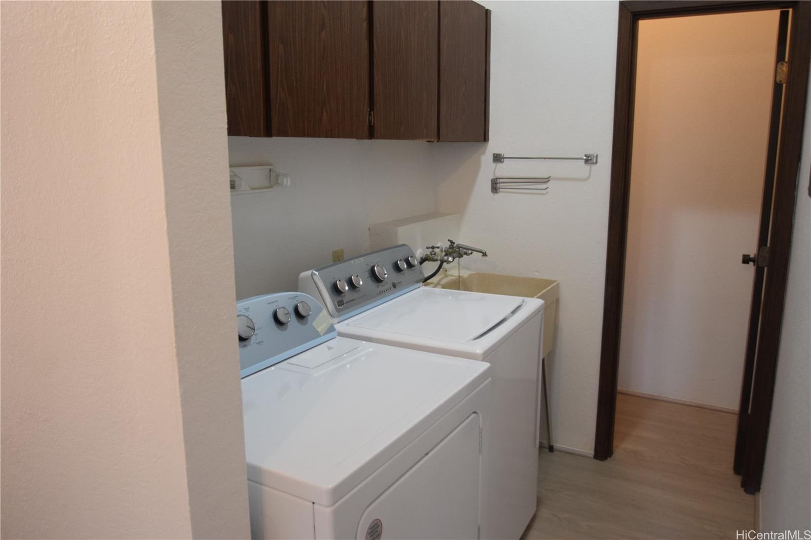 98-1946 Hapaki Street Aiea - Rental - photo 17 of 20