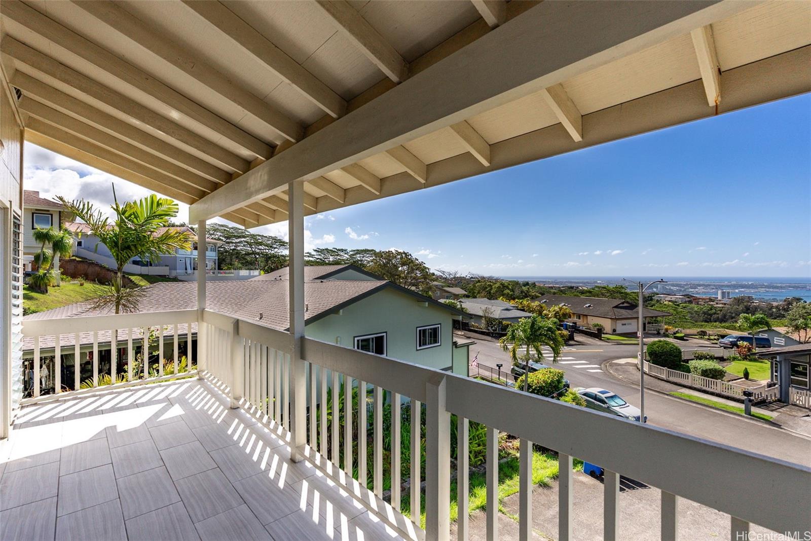 98-2026  Hapaki Street Newtown, PearlCity home - photo 14 of 25