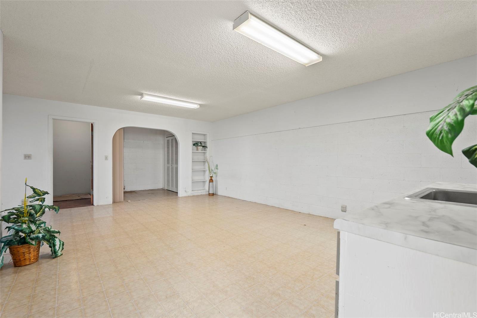 98-2026  Hapaki Street Newtown, PearlCity home - photo 22 of 25