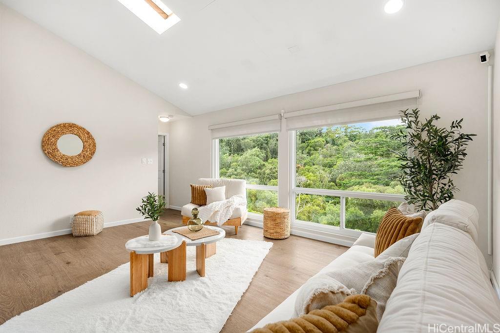 98-2033  Pahiolo Street Newtown, PearlCity home - photo 3 of 25