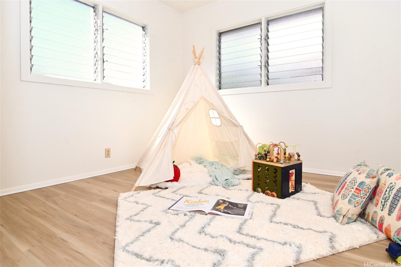 98-219  Pahemo Street Waimalu, PearlCity home - photo 12 of 24