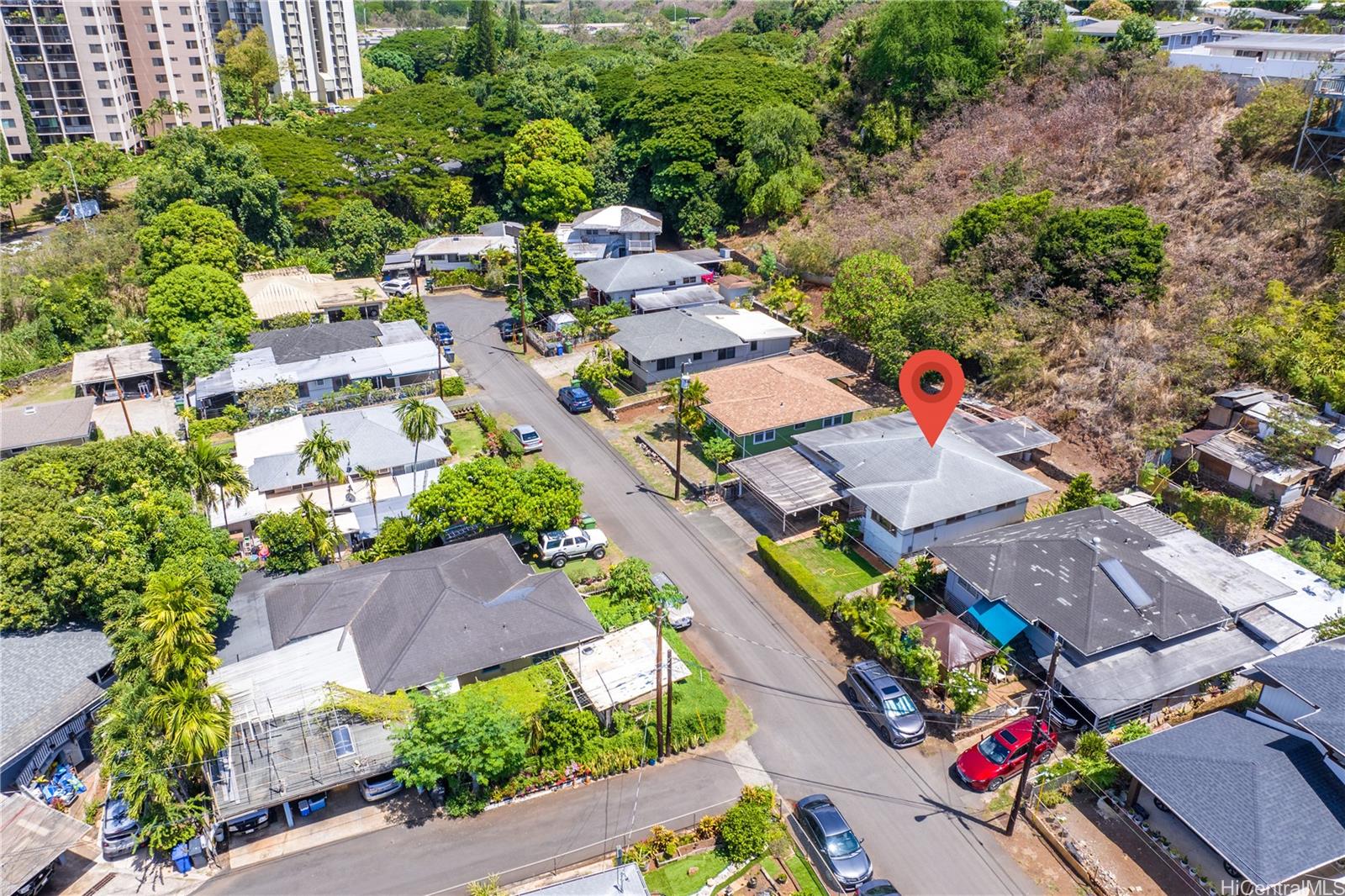 98-257  Hale Momi Place Pearlridge, PearlCity home - photo 2 of 20