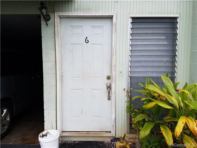 Pacific Village townhouse # P6, Aiea, Hawaii - photo 6 of 10